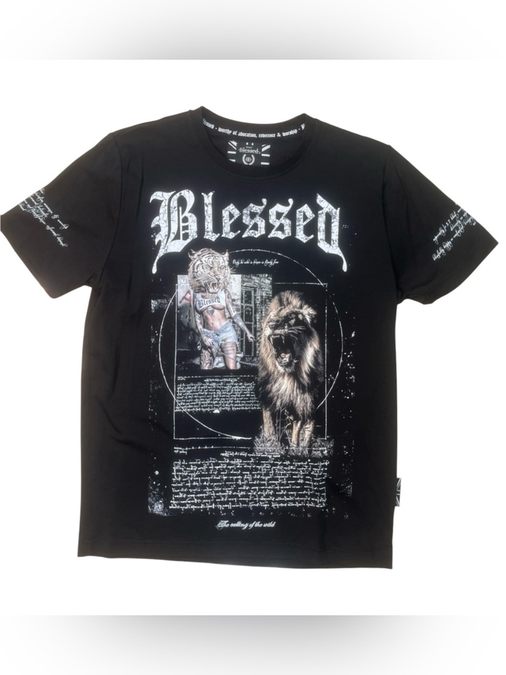 Sz M Blessed Graphic Black Tee with Lion Print